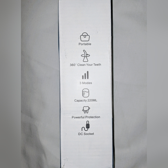 Portable oral irrigator - Picture 2 of 2